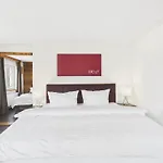 S'matt Hotel